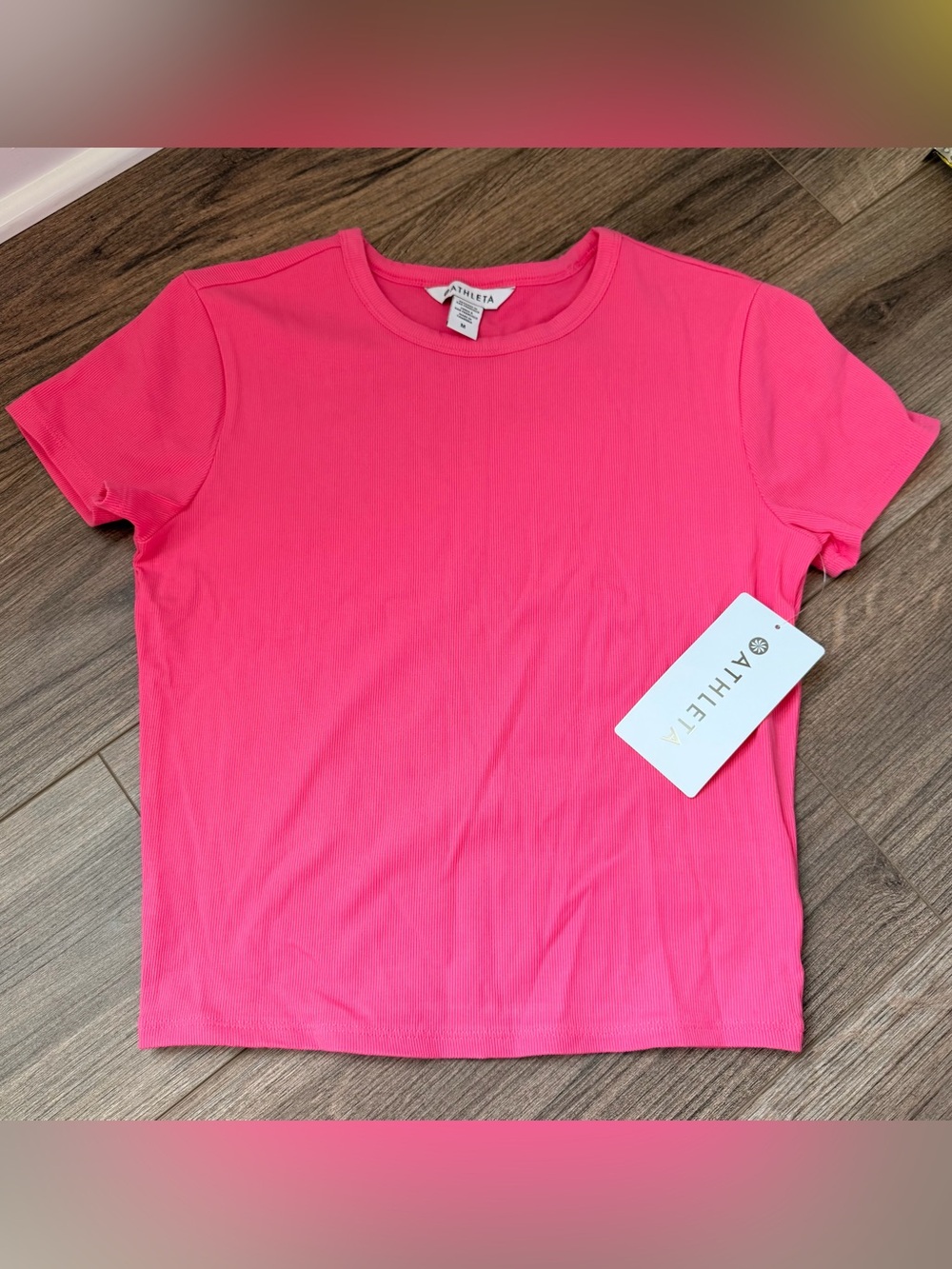 NWT Athleta Signature Rib Crop Tee, Sz Medium